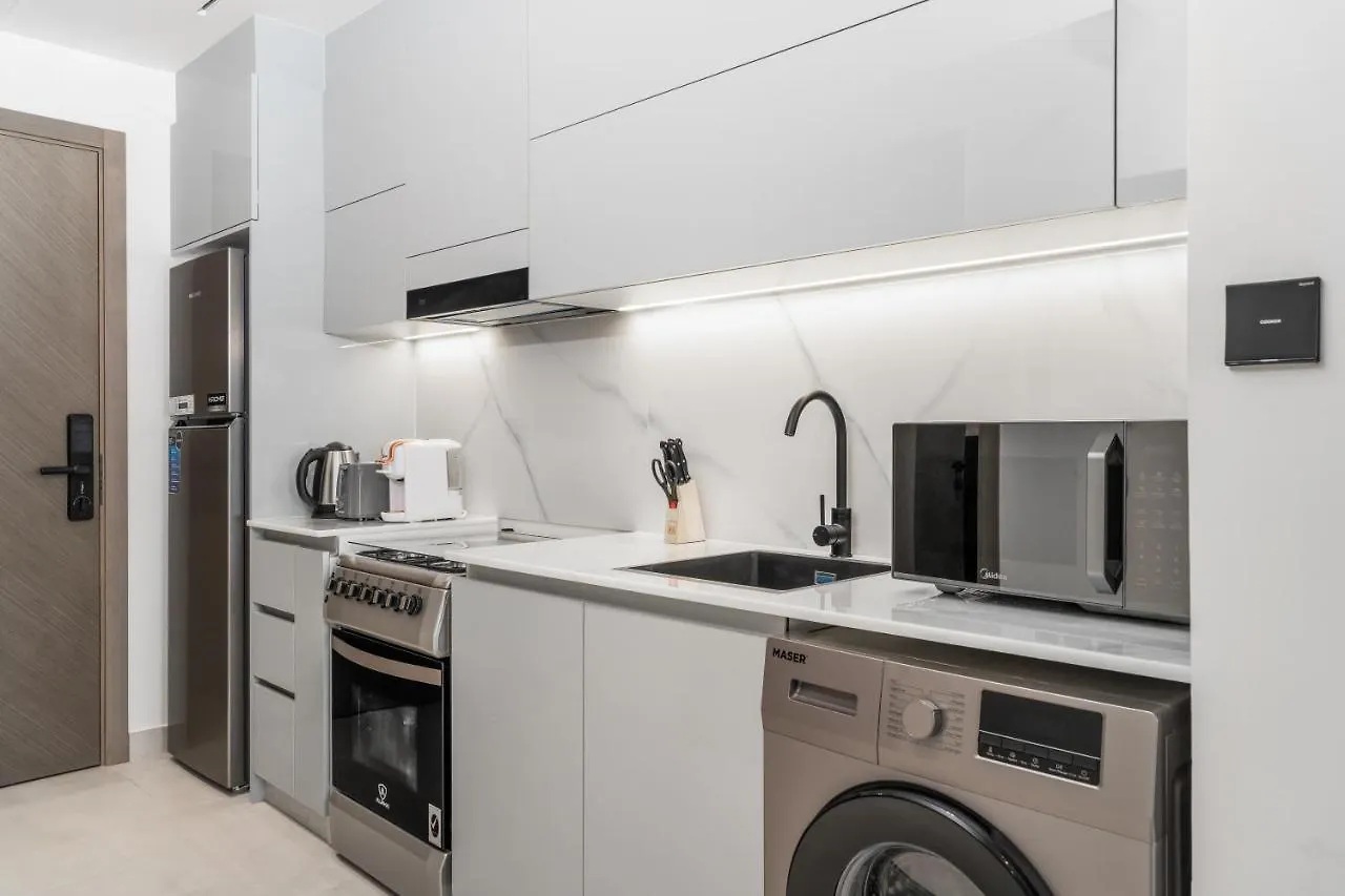 Apartment Aliving Stylish Studio Binghatti Canal View & Burj Khalifa Dubai
